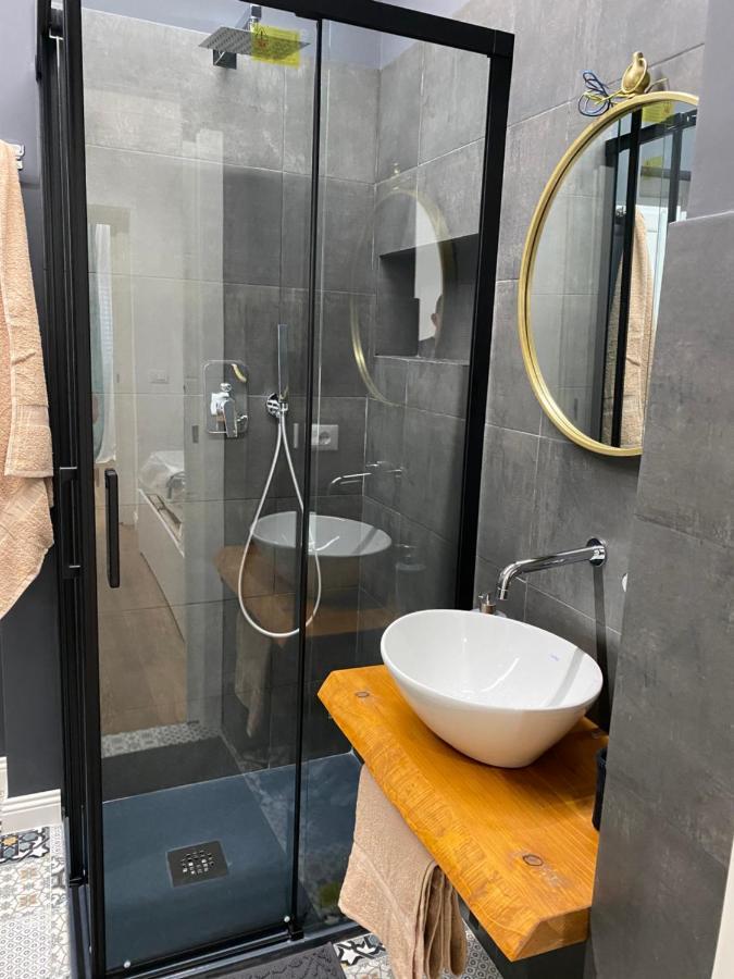 Apartament La Lumaca Kalsa Palermo Buitenkant foto