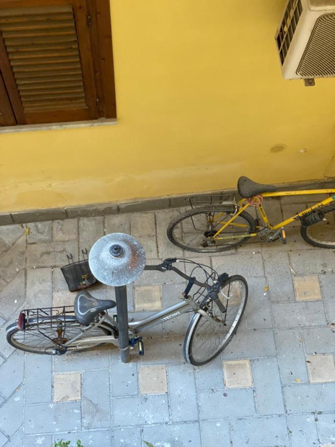 Apartament La Lumaca Kalsa Palermo Buitenkant foto